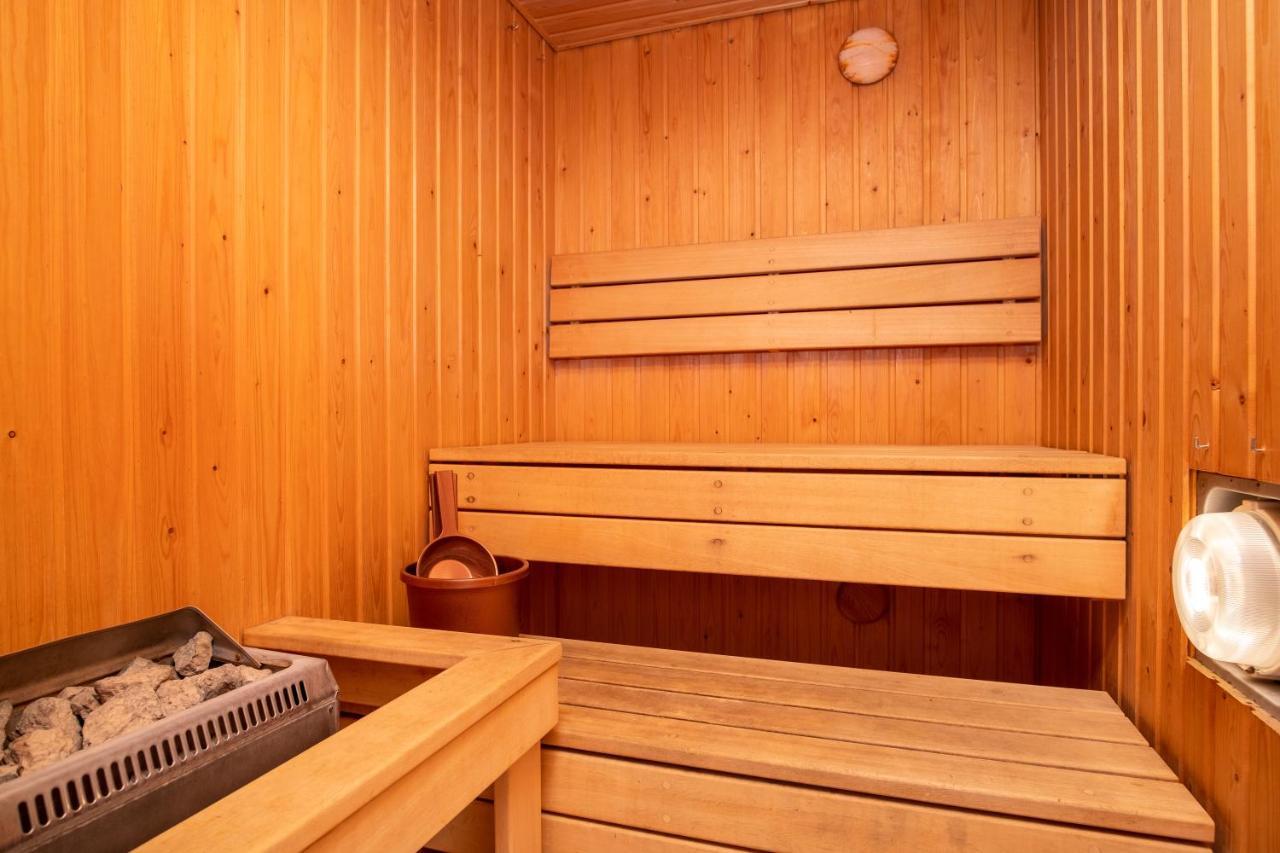 Old Town 2-Bathroom Apartment With Sauna Tallinn Buitenkant foto